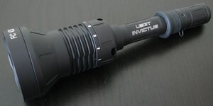 Surefire UB3T Invictus (XM-L, 3xCR123A) Review: BEAMSHOTS